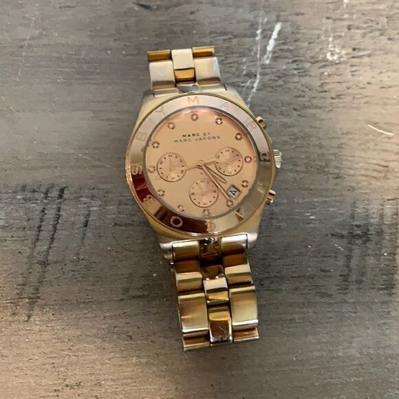 Marc by Marc Jacobs BLADE CHRONOGRAPH ROSE DIAL LADIES WATCH MBM3102 - Picture 2 of 3